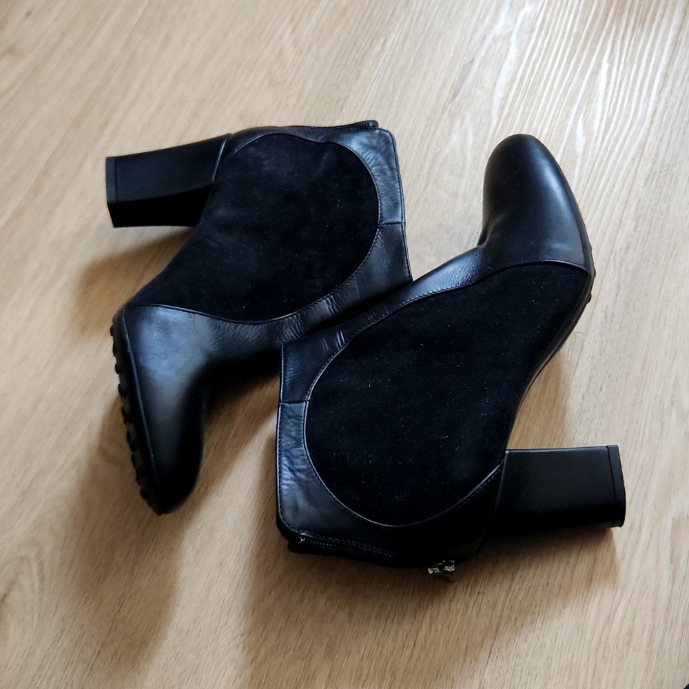 Aquatalia leather and suede bootie. Size 7